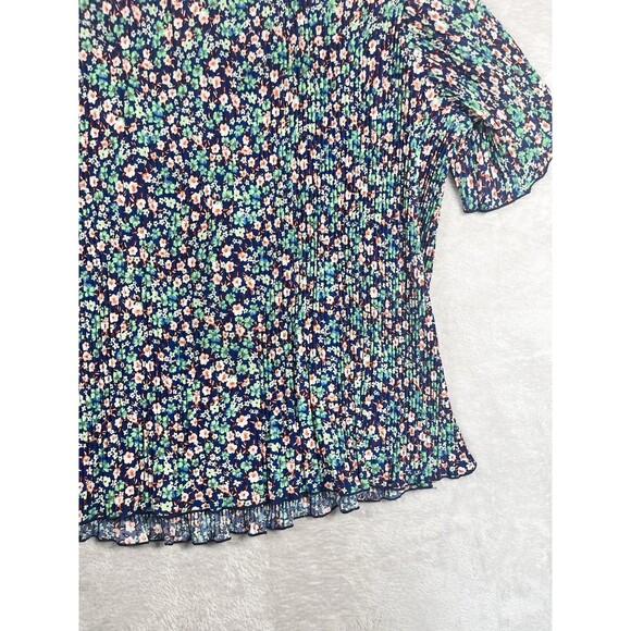 Dressed in LALA Louie Luxe Pleated Top Sz S in Wildflower Ditzy Floral Fairy - Picture 10 of 10
